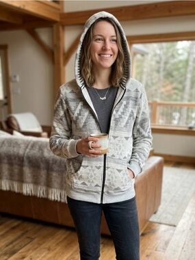 SOHO Threads Full Zip Hooded Aztec Tribal Print Jacket, Women’s XL, Gray White